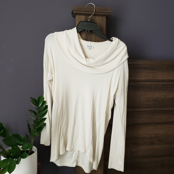 1x1 Cowl‎ Neck Sweater thermals by Splendid - Picture 1 of 5